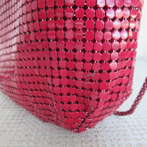 Vintage GC Metallic Mesh Shoulder Bag, Made in Hong Kong Medium Size, Red - Picture 15 of 15